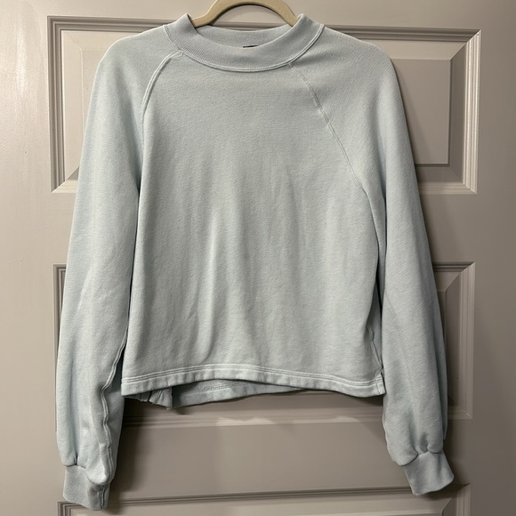 NWOT RARE Abercrombie & Fitch Soft AF Essential Crew in Blue Fog Size S - Picture 6 of 14